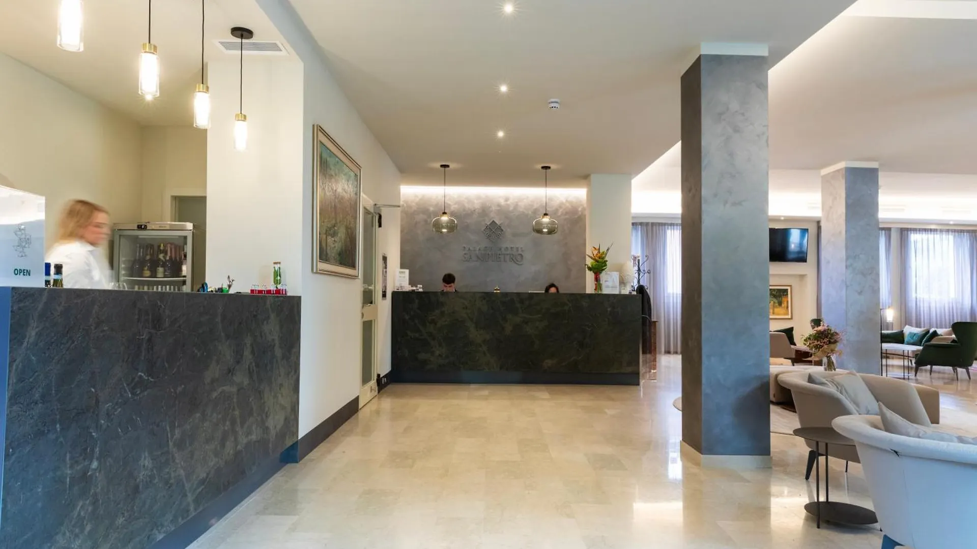 Palace Hotel San Pietro Bardolino 4*,